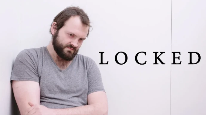 miniature court métrage locked